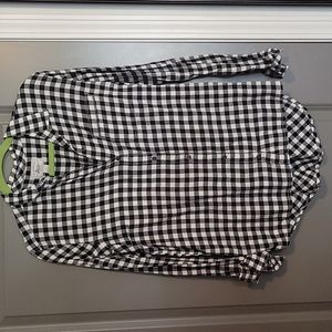 Black and white check flannel sz Lg